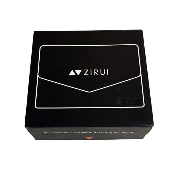 New in box ZIRUI GO CASE Matt black travel case and bottle set - Picture 10 of 10